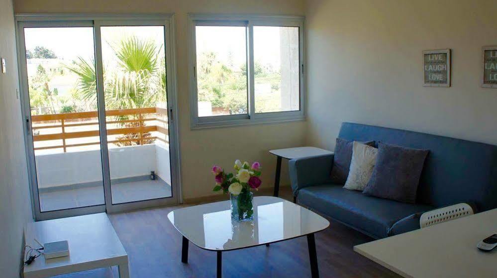 Zavos Colours Boutique Apartments Lemesós Eksteriør bilde